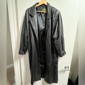 Avanti Vintage Women’s Size Small Black Leather Full Length Long Coat